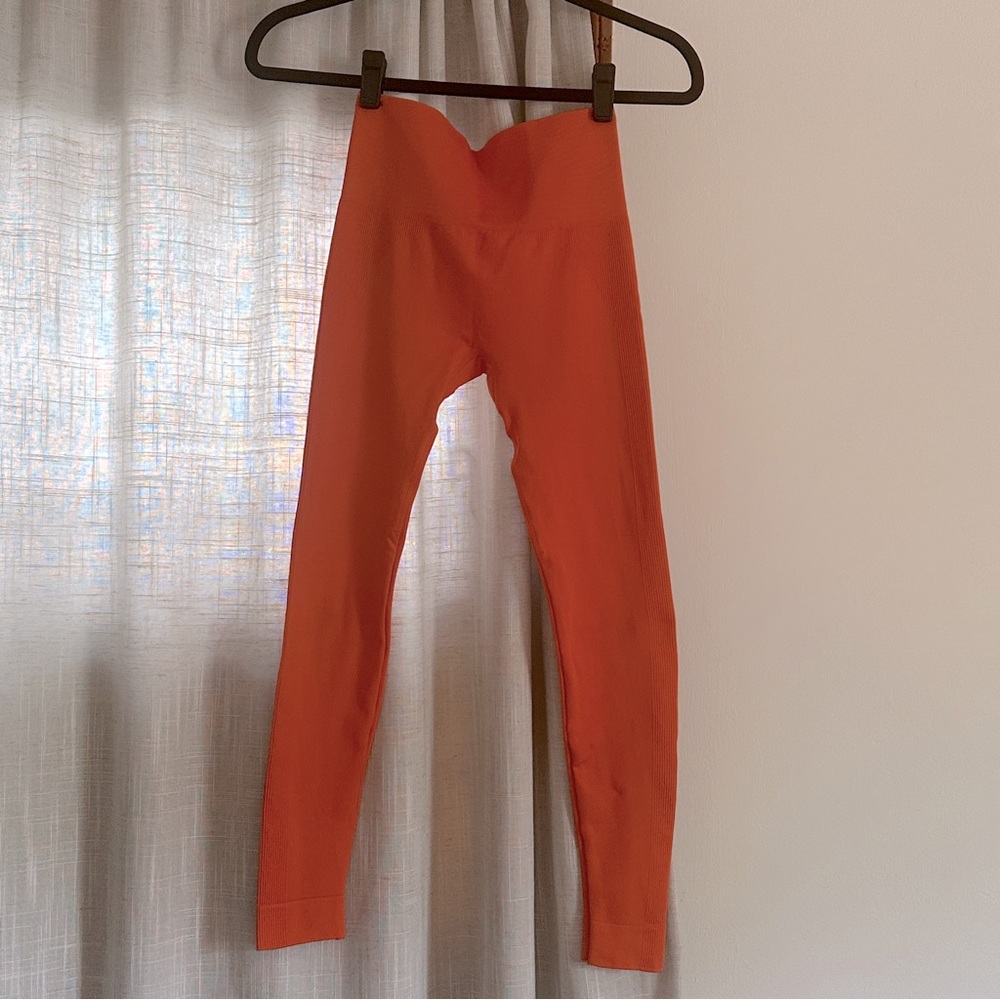 Set Active x Madelyn Cline - Seamless Leggings Ribbed High-Rise Ankle Size XS